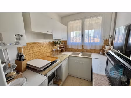 vente appartement 3 pièces 55.64 m² à beziers (34500)  91 500 €