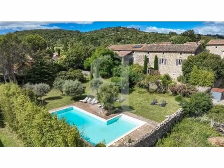 vente mas 19 pièces