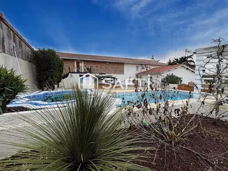 vente maison 11 pièces 596 m² à gaillac (81600)  1 150 000 €