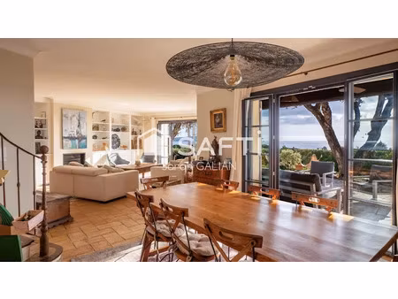 vente maison 5 pièces 173 m² à cavalaire-sur-mer (83240)  2 300 000 €