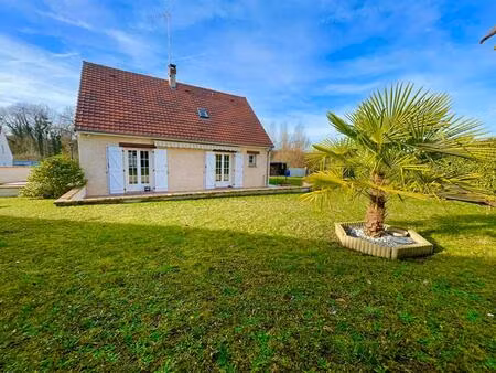 maison sur sous-sol total 3ch sur 830m2 de terrain