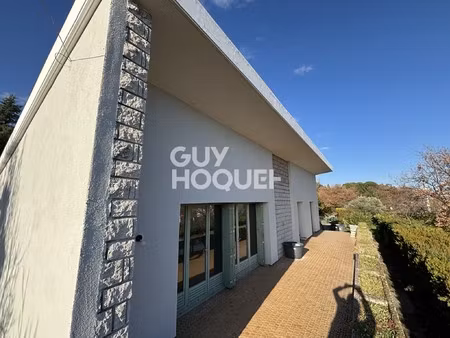 maison à vendre de 5 pièces de 115 00 m²