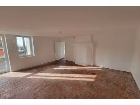 vente maison 2 pièces 58 m² neufchâtel-en-saosnois (72600)