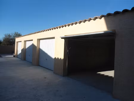 vias centre - garage de 14m2