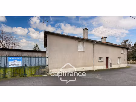 maison à vendre maison 5 pièces dont 3 chambres villiers (86) terrain de 1028 m² avec dépe