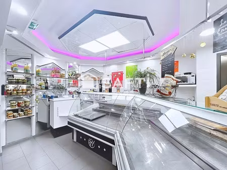 vente locaux professionnels 149 m² à valognes (50700)  66 000 €