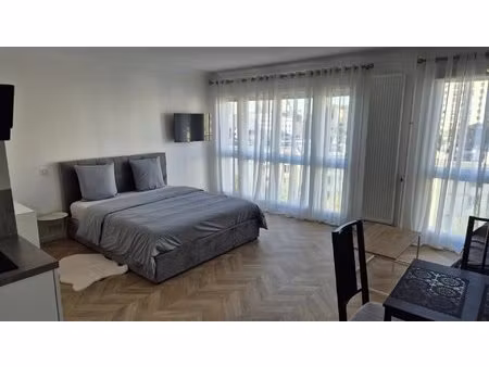 94200 ivry studio 29.66 m² avec cave