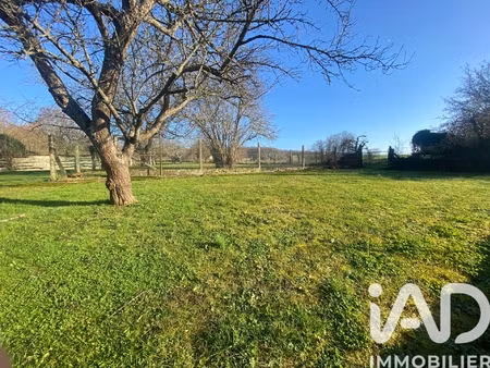 vente terrain à bâtir 714 m²