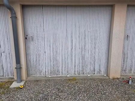 garage à louer