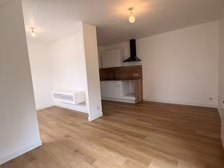 appartement rénové t2