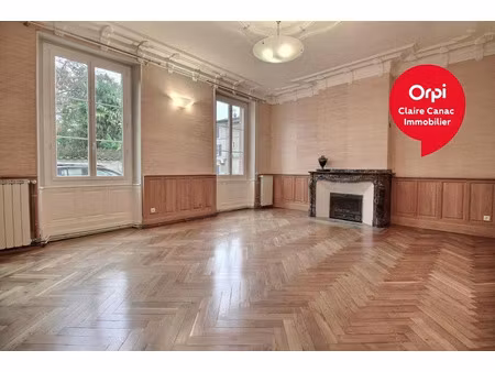 location maison 7 pièces 317 m² à saint-sulpice (81370)  1 695 €