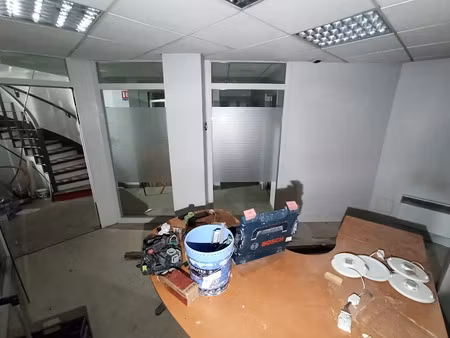 location locaux professionnels 161 m² à limoges (87000)  3 060 €