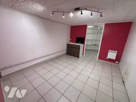 location locaux professionnels à querrieu (80115)  350 €