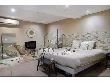 location locaux professionnels 2 pièces 50 m² à auriol (13390)  1 180 €