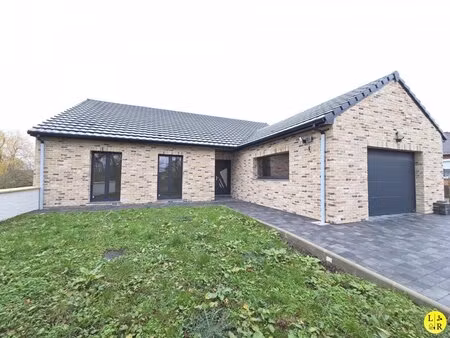 en vente maison 143 m² – 323 500 € |croisilles