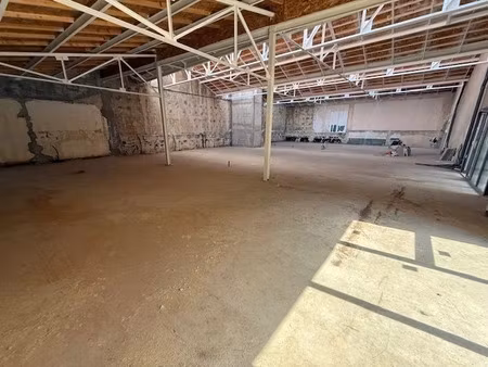 location locaux professionnels 350 m² à marseille 8ème (13008)  6 900 €