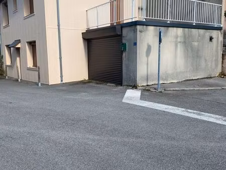 maison individuelle à louer à banassac