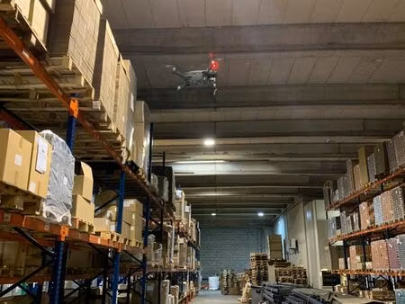 location espace de stockage de 100 à 2.500m2