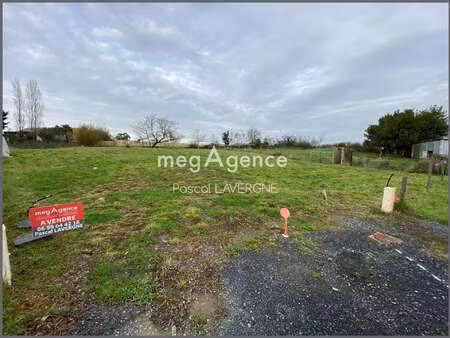 vente terrain à saint-hilaire-de-riez (85270) : à vendre / 640m² saint-hilaire-de-riez