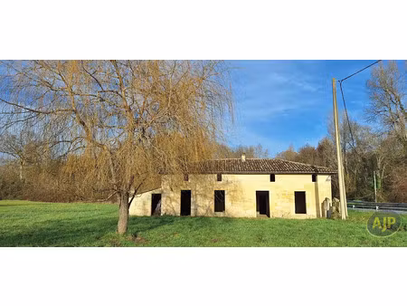 vente maison 4 pièces 85 m² à saint-laurent-d'arce (33240)  76 300 €