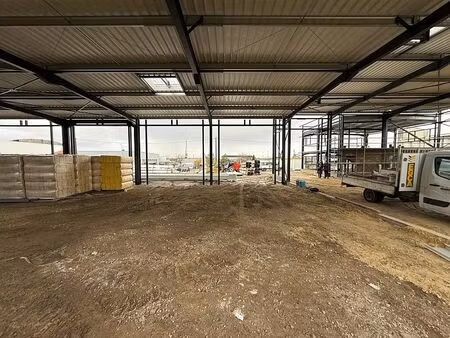 location local d'activités bassens 1 019 m²