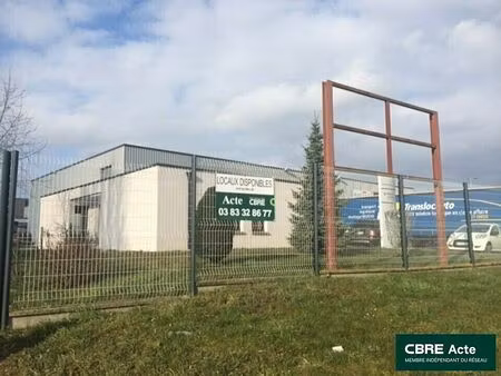 location local d'activités fleville devant nancy 530 m²