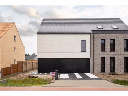 huis te huur in retie met 4 slaapkamers