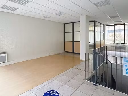 à louer local commercial 132 66 m² – 1 300 € |thionville
