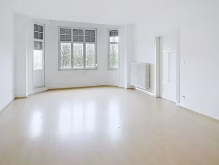 à louer local commercial 182 77 m² – 1 900 € |thionville
