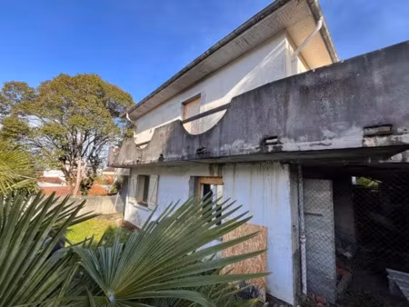 vente maison 7 pièces 140 m² à lourdes (65100)  108 600 €