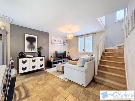 maison de luxe de 6 pièces en vente à châteaufort  île-de-france