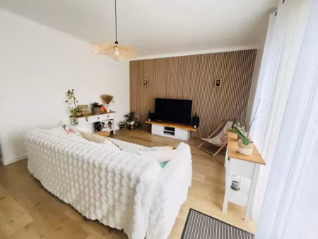 vente maison 6 pièces 164 m² à lavelanet (09300)  149 990 €