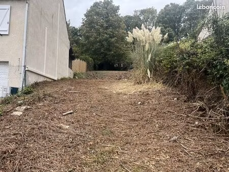 terrain 795 m² liancourt