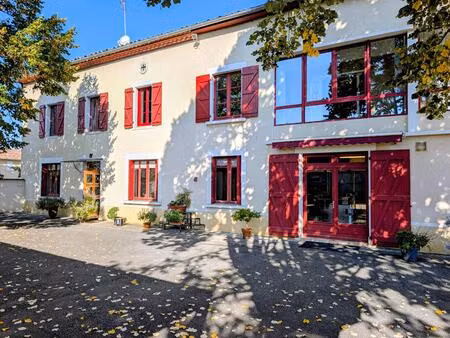 maison cazeres 8 pièce(s) 238 m2 avec garage et jardin