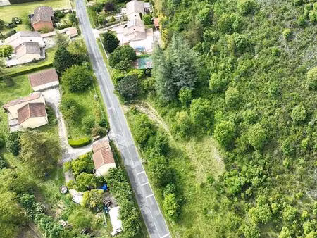 terrain dominant de 5 200 m² vue dégagée  projet de villa validé