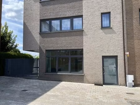 commerciële eigendom te huur in asse