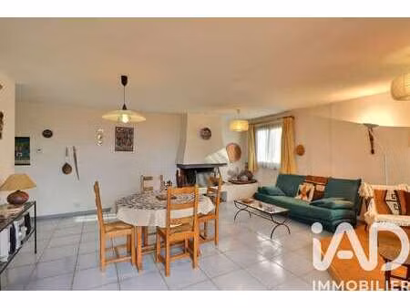 vente appartement 4 pièces à aix-en-provence (13080) : à vendre 4 pièces / 127m² aix-en-pr