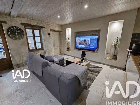 vente maison à saint-hippolyte (17430) : à vendre / 71m² saint-hippolyte