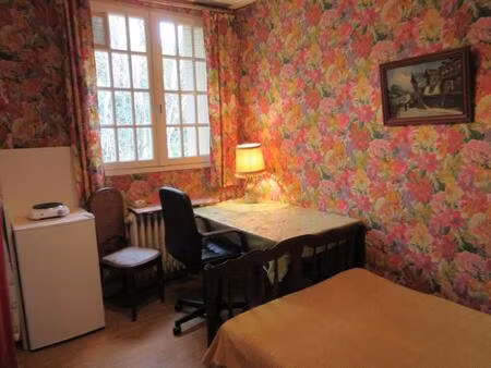 location appartement 1 pièce 12 m² à saint-cyr-sur-loire (37540)