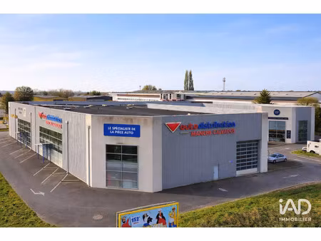 vente commerce 4223 m² saint-lô (50000)