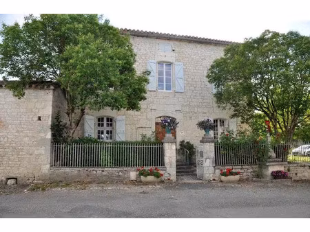 vente maison 7 pièces 405 m² à montdoumerc (46230)  509 600 €