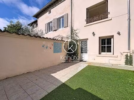 maison de village curis au mont d or 3 pièce(s) 79 m2  2 chambres