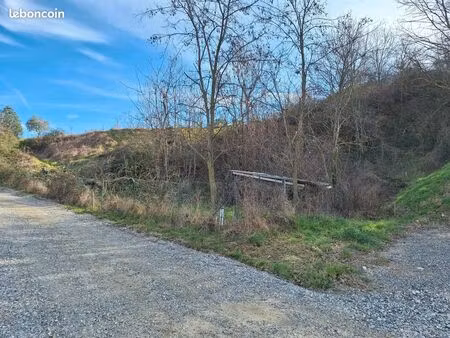 vente terrain constructible avec logette sans vis-à-vis hors lotissement