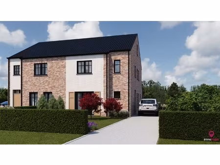 huis te koop in beringen met 4 slaapkamers