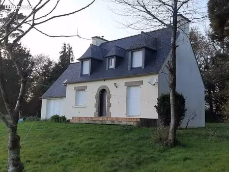 maison de 85 m² (hors superficie garage / grenier)  irvillac