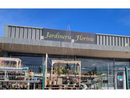 vente locaux professionnels 600 m² à orange (84100)  38 000 €