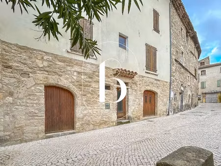 vente maison 6 pièces 82 m² à barjac (30430)  179 000 €