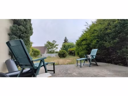 location meublée appartement 3 pièces 90 m² à saint-germain-en-laye (78100)  2 000 €