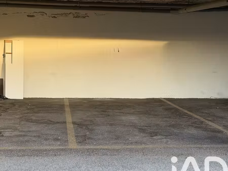 vente parking/garage/box 14 m²