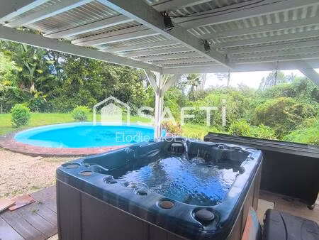 charmante propriété avec 2 maisons et une piscine sans aucun vis à vis